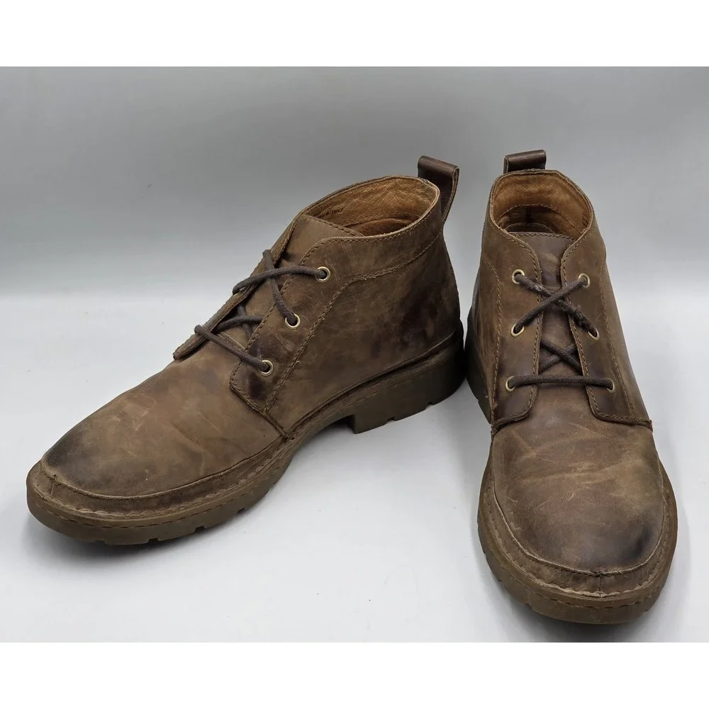 Born H44523 Men's Distressed Brown Leather Chukka Ankle Boots Size 9M Casual